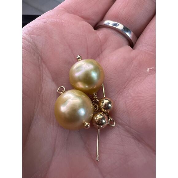 14k yellow gold South Seas Pearl dangle earrings - Picture 3 of 14